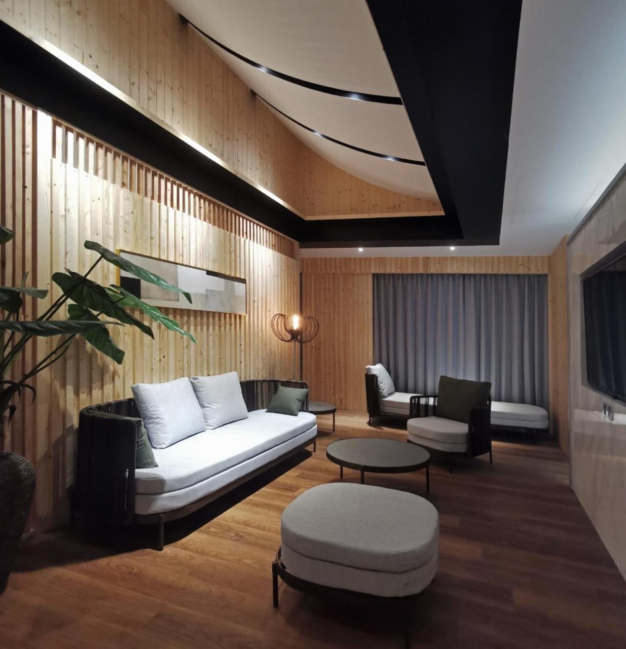 Seasons Boutique Motel Kaohsiung Exterior foto