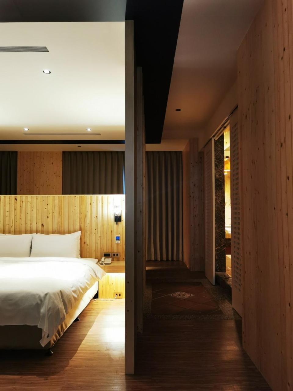 Seasons Boutique Motel Kaohsiung Exterior foto