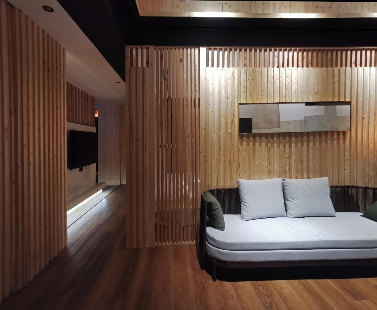 Seasons Boutique Motel Kaohsiung Exterior foto