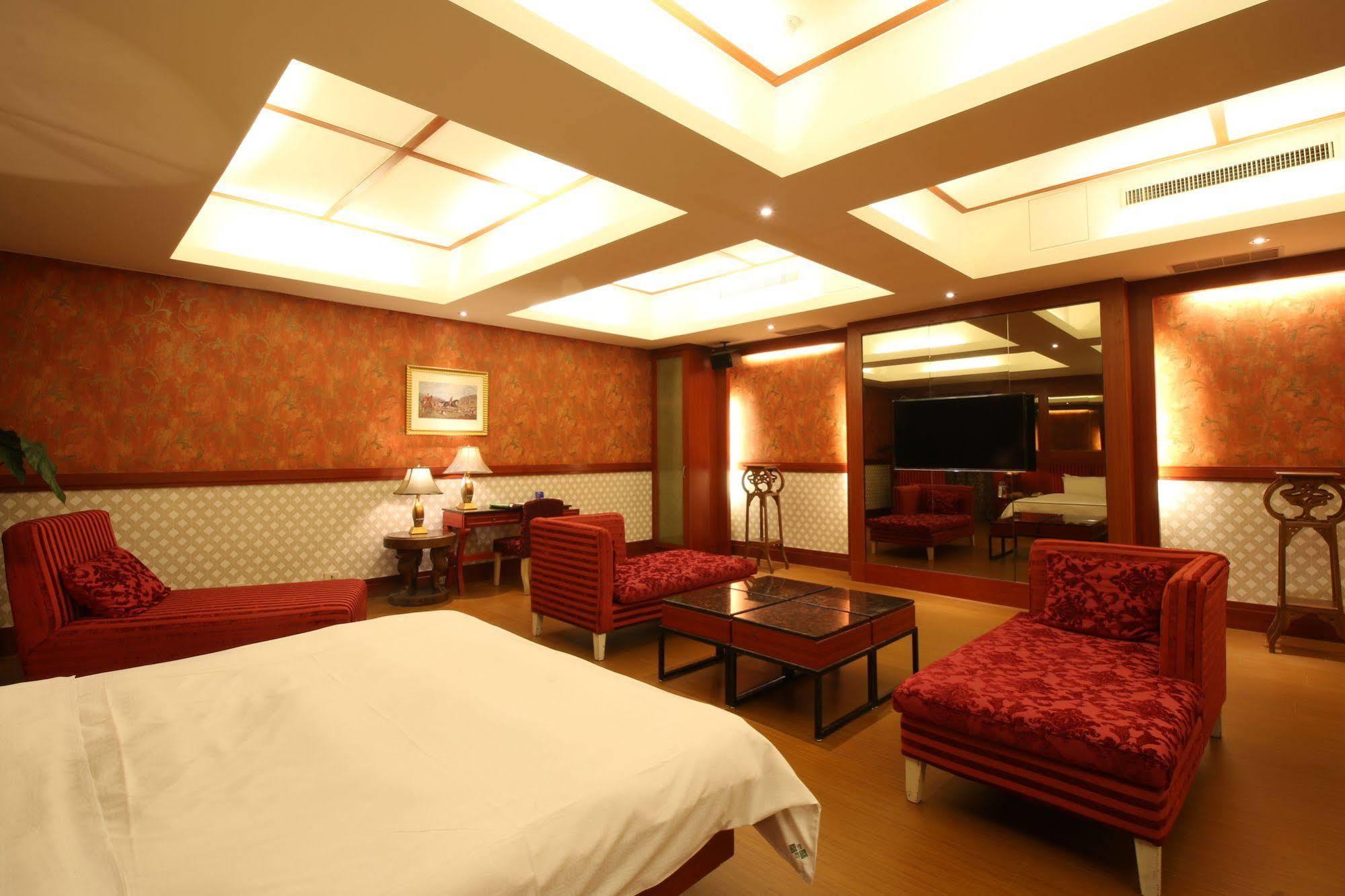 Seasons Boutique Motel Kaohsiung Exterior foto